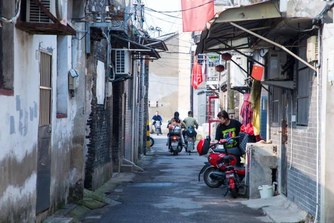 扬州这条抄近路的老街藏着念念不忘的旧情怀