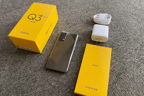 而相较于前代q2系列而言,realme真我 q3 pro狂欢版的整体性能则是有