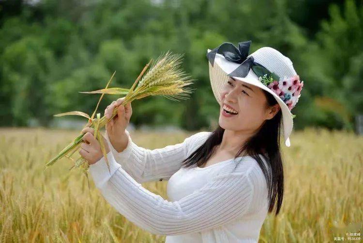 怎么拥有一夏天的风 e367ea6912344a0f9f740c2316afb71b.jpeg