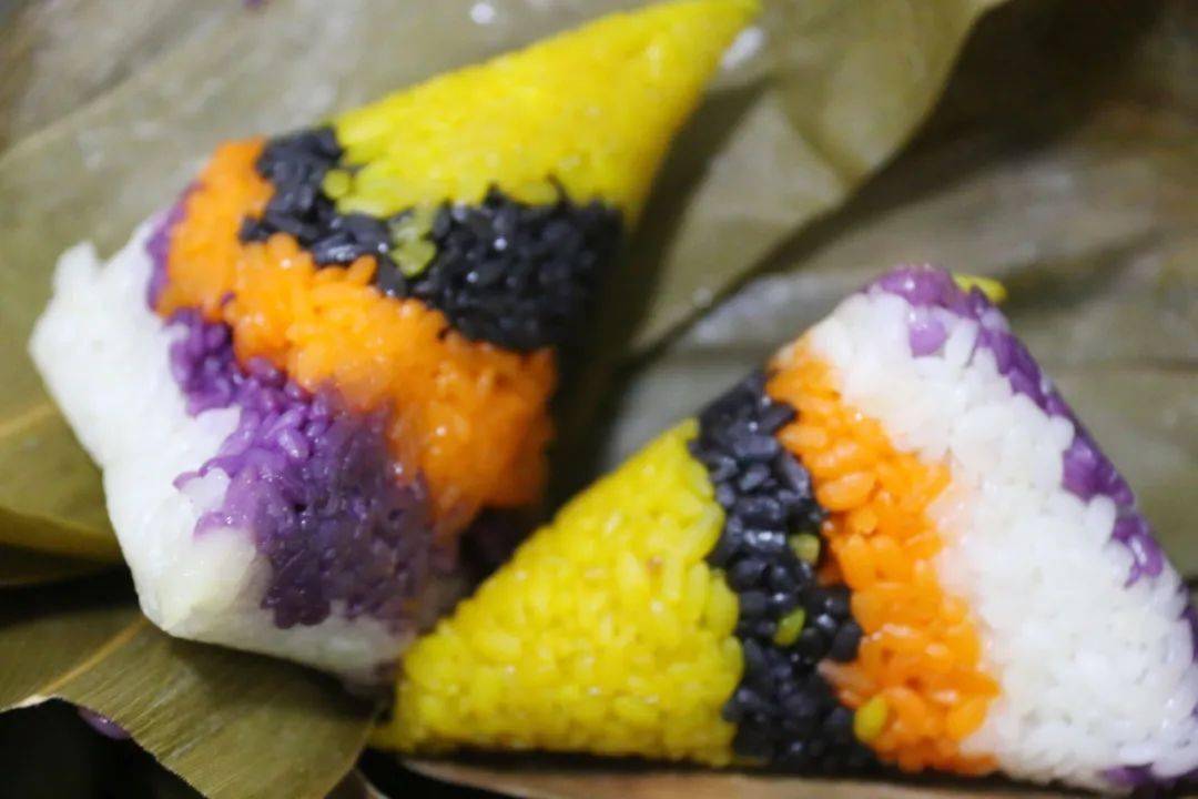 基层罗平鲁布革乡布依五彩粽托起乡村振兴梦