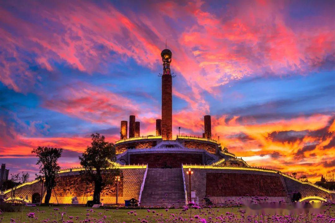 新闻发布会 | 楚雄州各项实力跃上新台阶,"滇中翡翠"更加熠熠生辉!