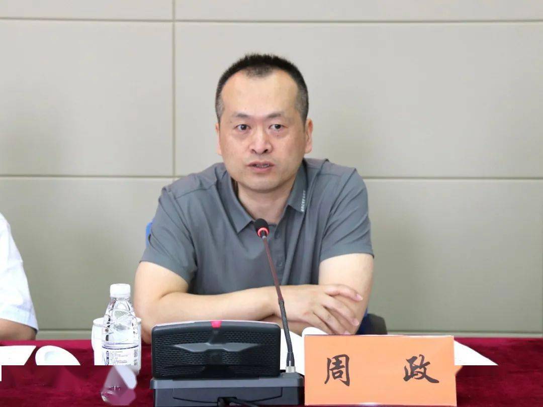 市城管局副局长周政,尚湖镇领导金晓,沈锋,张征宇,陆任协,陶文军出席