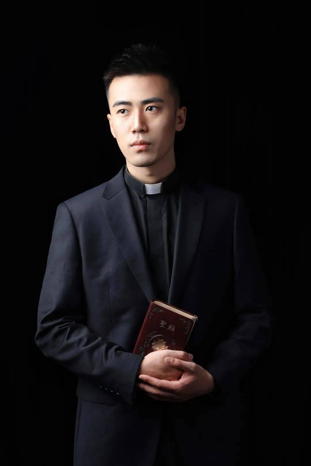 北京电影学院表演学院19级硕士研究生大戏怀疑登台中国国家话剧院