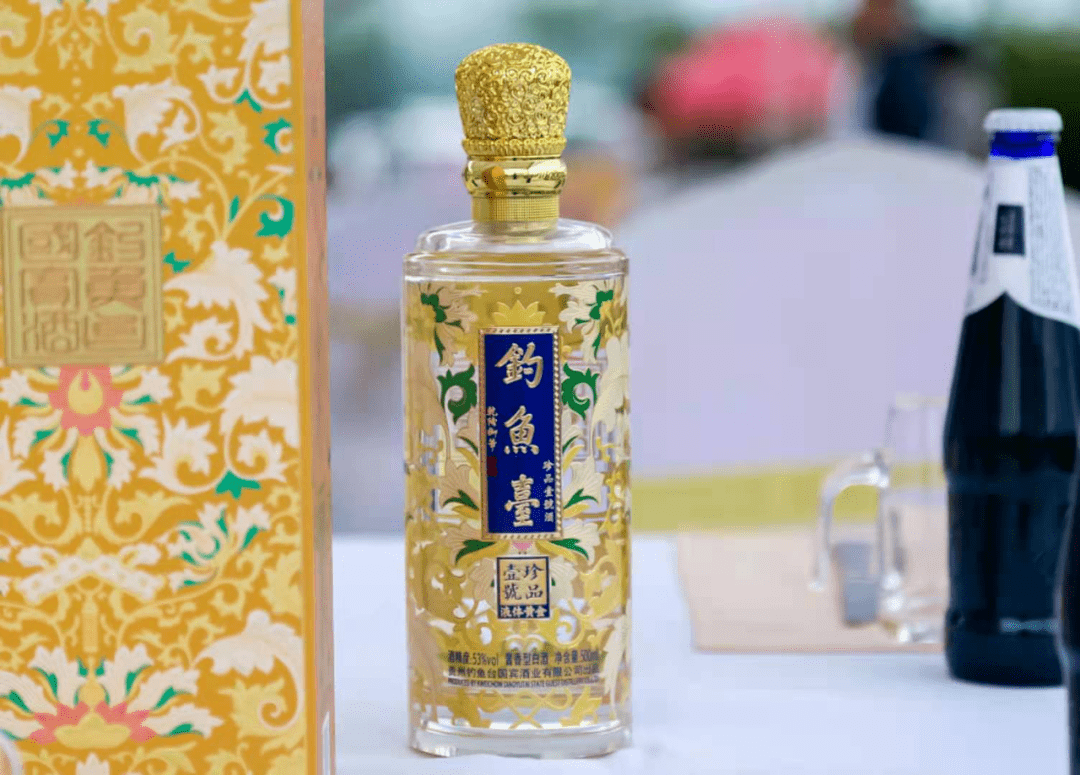 引爆洱海钓鱼台液体黄金修炼品牌之旅