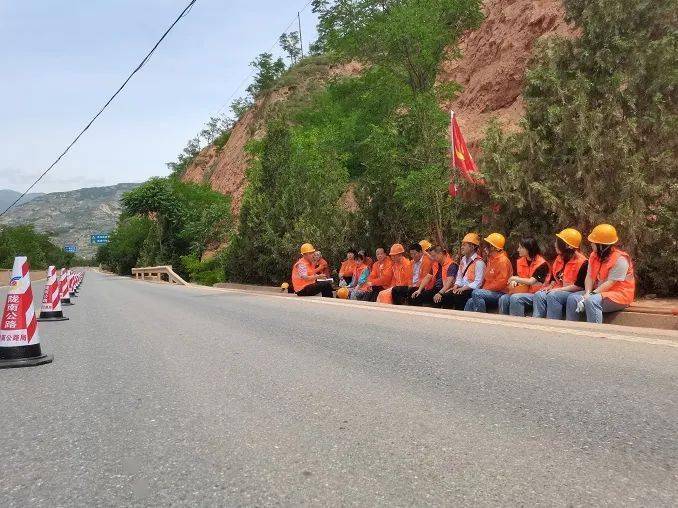 武都人口_武都公路段机关人员深入养护一线劳动锻炼