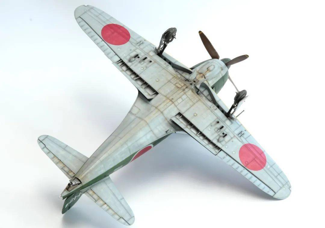 日本天雷战斗机图片