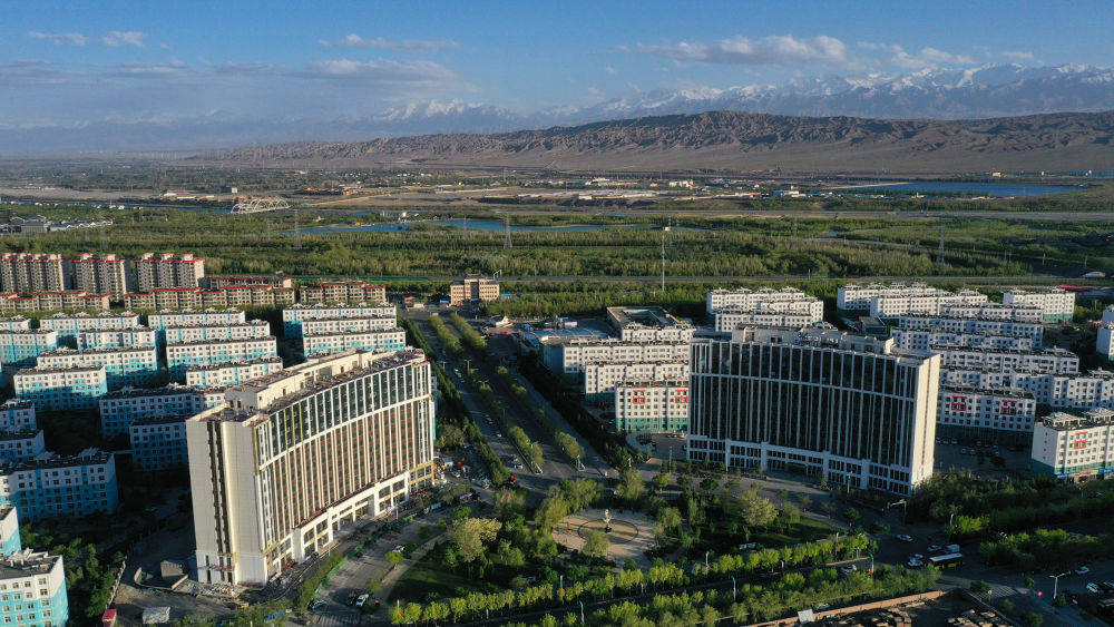 组图欣赏祁连山下绿洲城