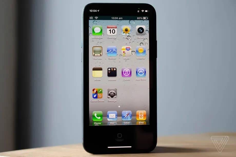 苹果|11年前的iPhone 4被开发者做成了一个App