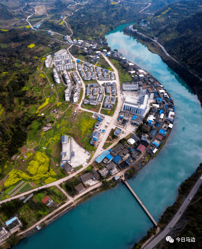 马边彝族自治县民建镇图片