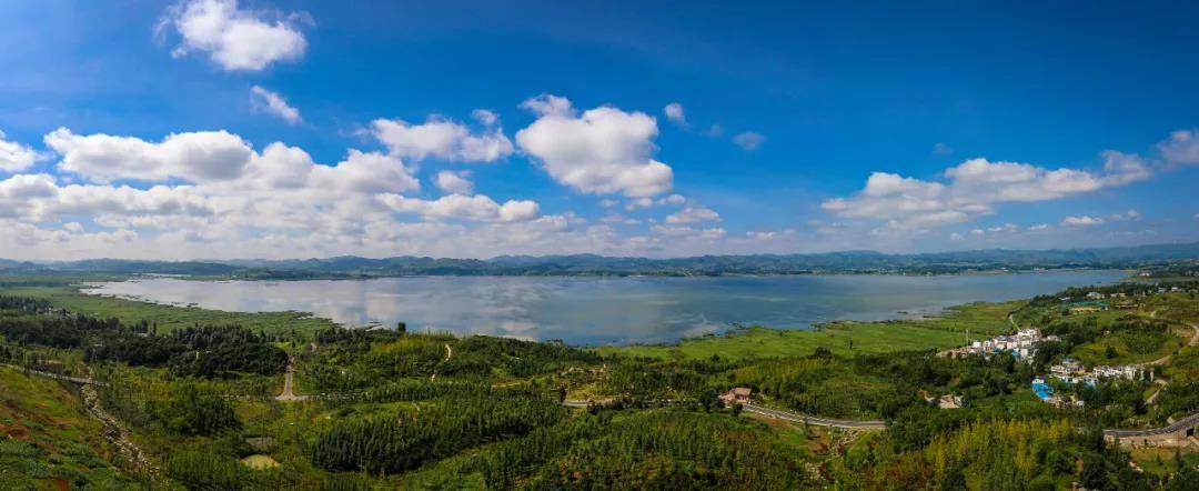 水清鹤舞 大美河湖 ——威宁河长制工作成效显著_草海