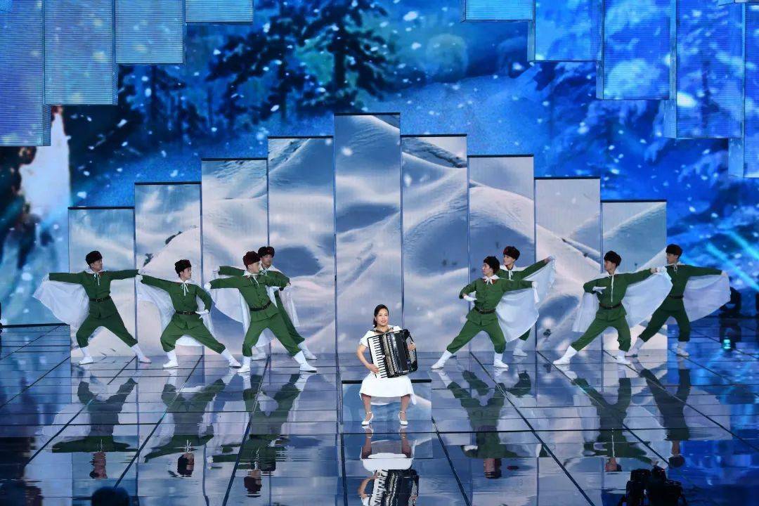 聚集岚县教师邸冬梅闪耀星光大道四次闯关精彩呈现