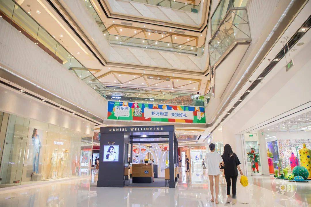 人均饭店消费_两岸人均食物消费