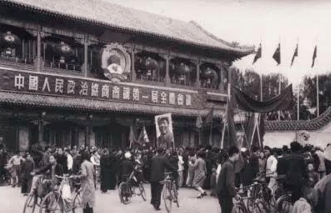 1949年中国有多少人口_布列松 100个决定性瞬间