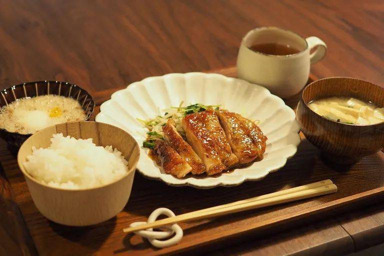 精致生活67不过是一日三餐日本博主的一人食感动网友营养美味精致馋