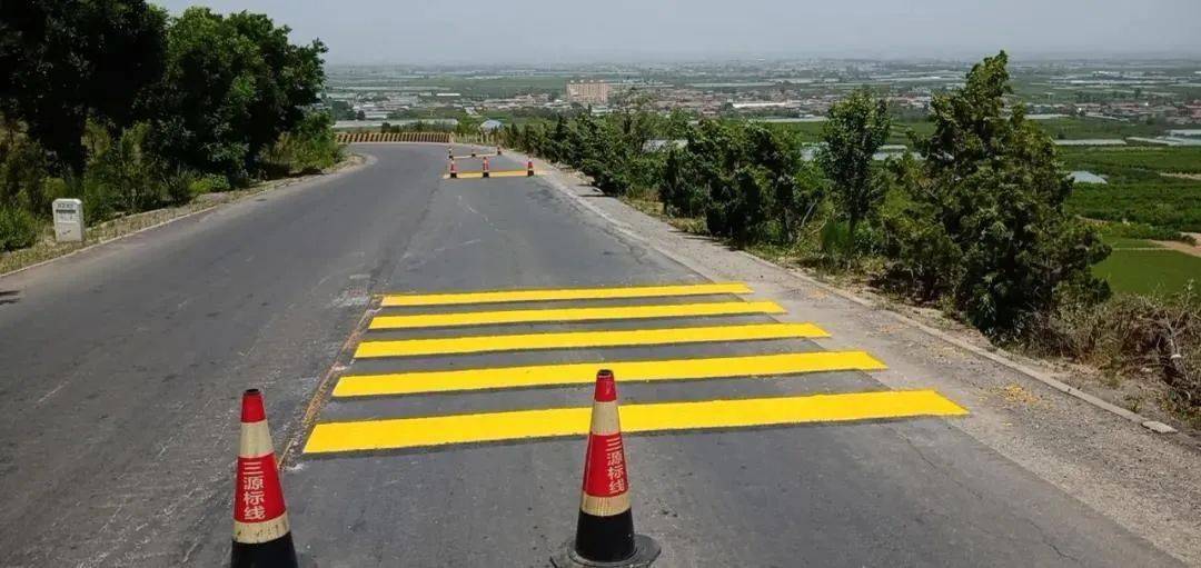 【我为群众办实事】县公安局交通管理大队:完善交通安全设施 保障群众