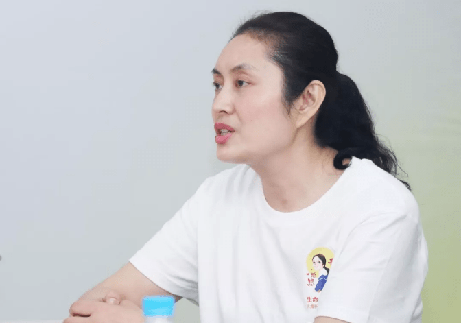 大陆首例受捐台胞骨髓者迎来"20岁"生日:成为医患"搭桥人"_陈霞