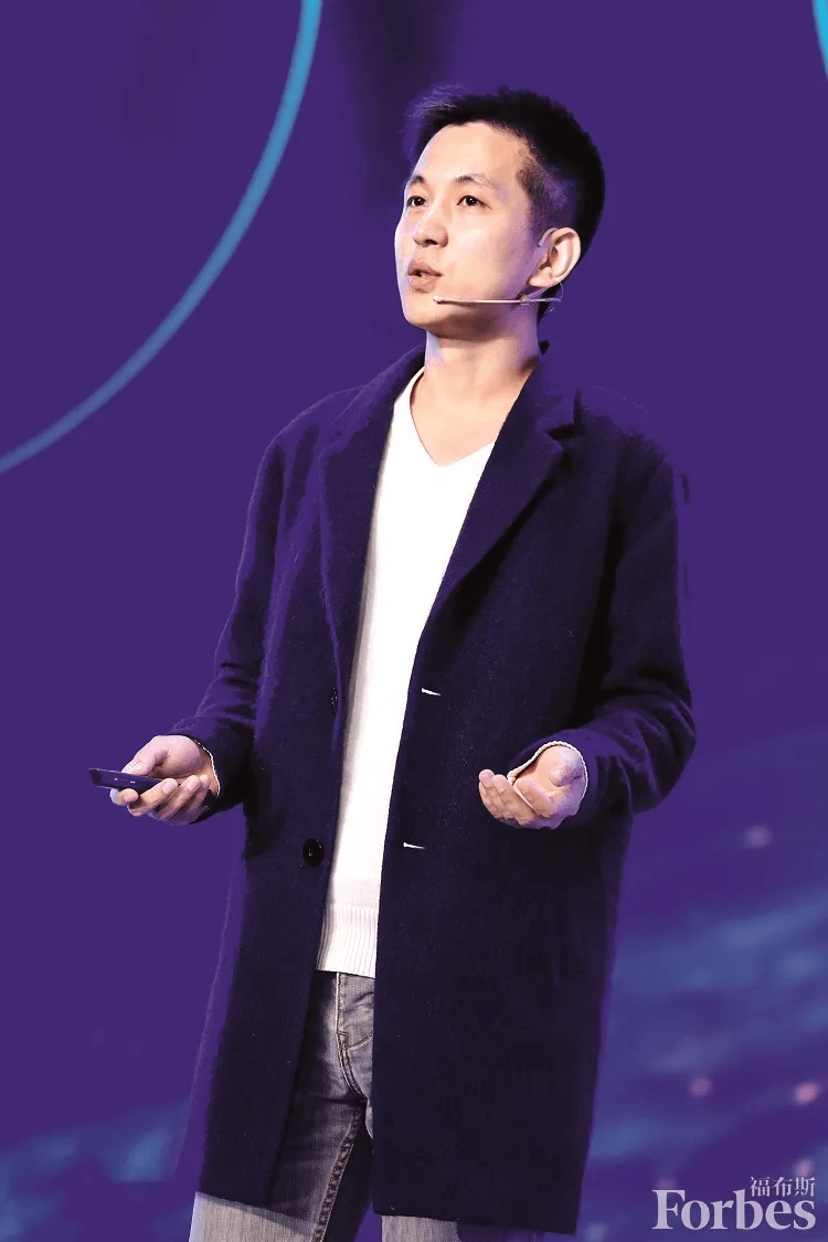 深信服:在巨头称霸的云计算领域,用"云上安全"错位创新_李野