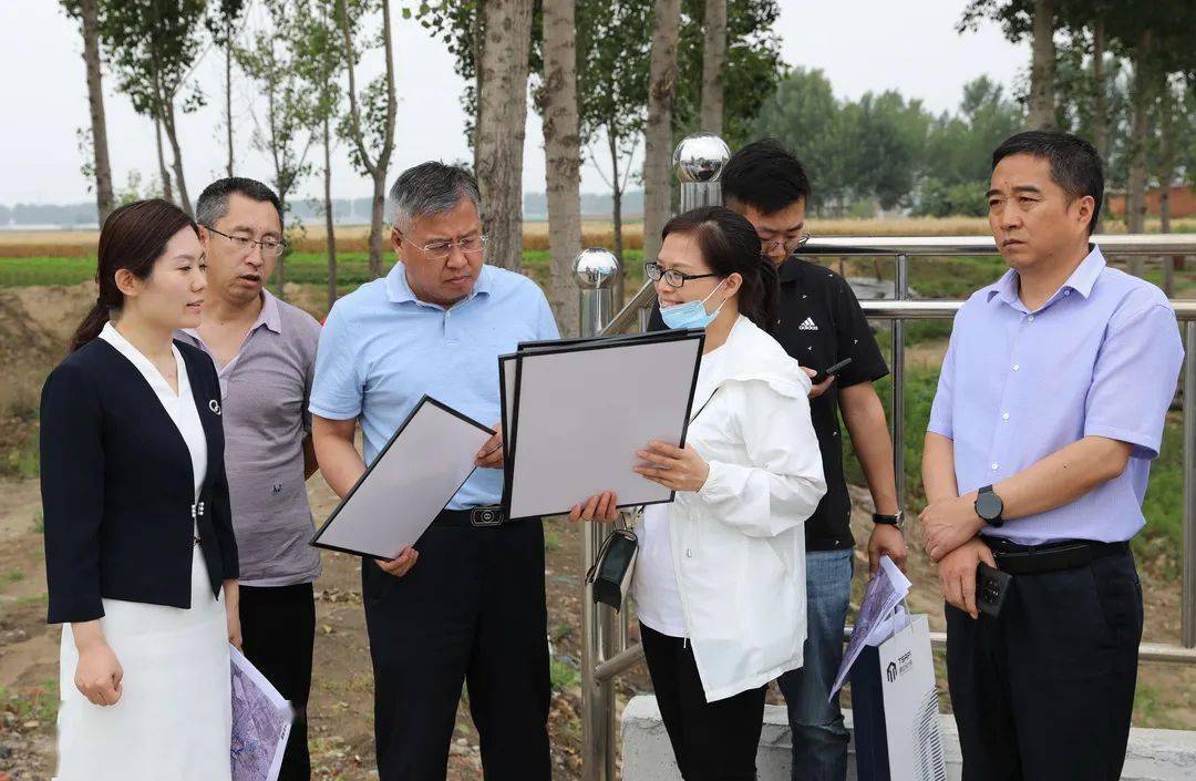 区委书记李俊朝实地踏查稻地镇水系建设强调做好乡村振兴水文章