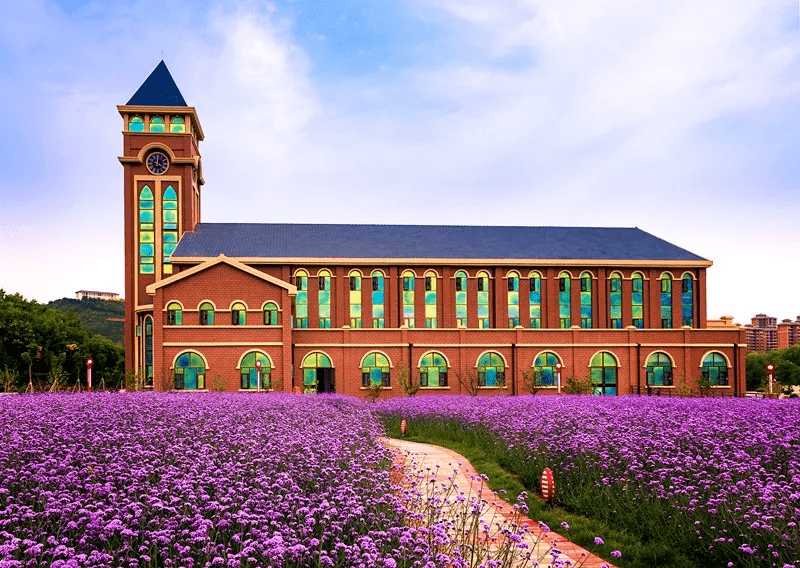 龙口人的消暑胜地——南山健康小镇,夜场全面开启!