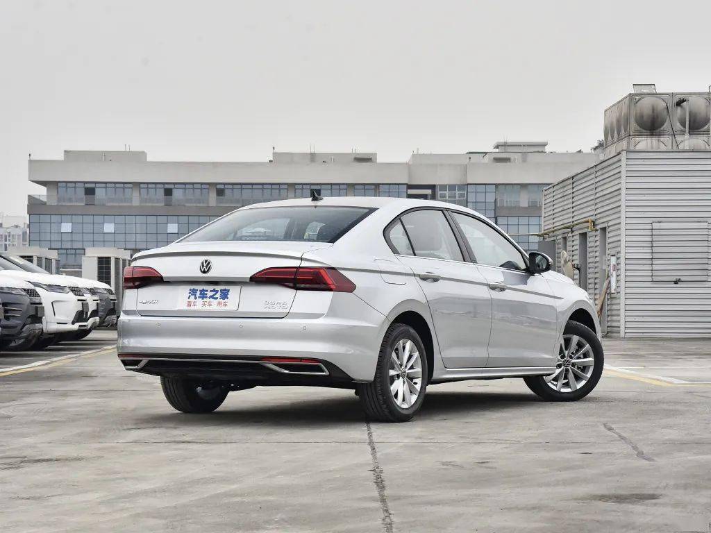 裸车优惠4万月销超28万辆卡罗拉朗逸慌了神