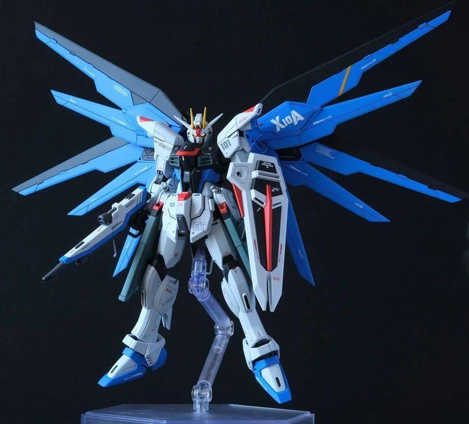 [小t高达秀]hgce zgmf-x10a 自由高达_地球联合军