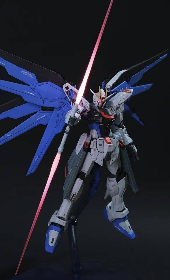 [小t高达秀]hgce zgmf-x10a 自由高达_地球联合军