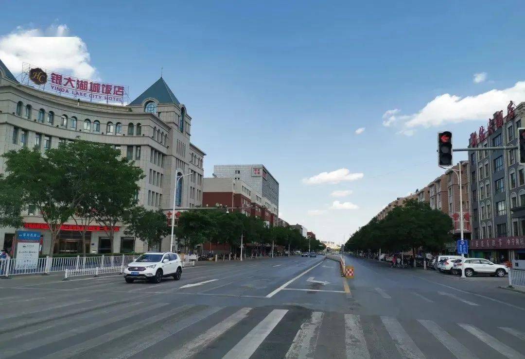 贺兰县居安路银河路与109国道路口改造啦