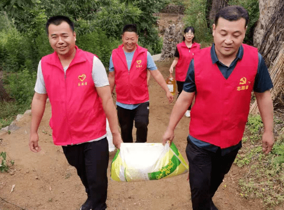 党史学习教育与党同心与党同行迁西县集中组织开展学党史忆初心庆祝