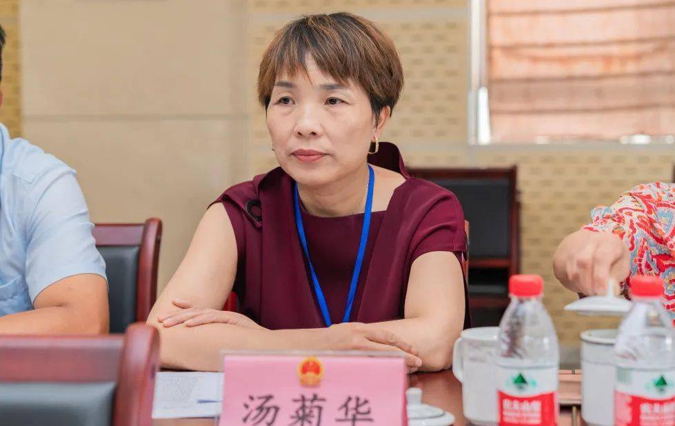 人大动态 | 市人大代表新埭小组跟踪监督农村桥梁改建提升项目_金玉珍