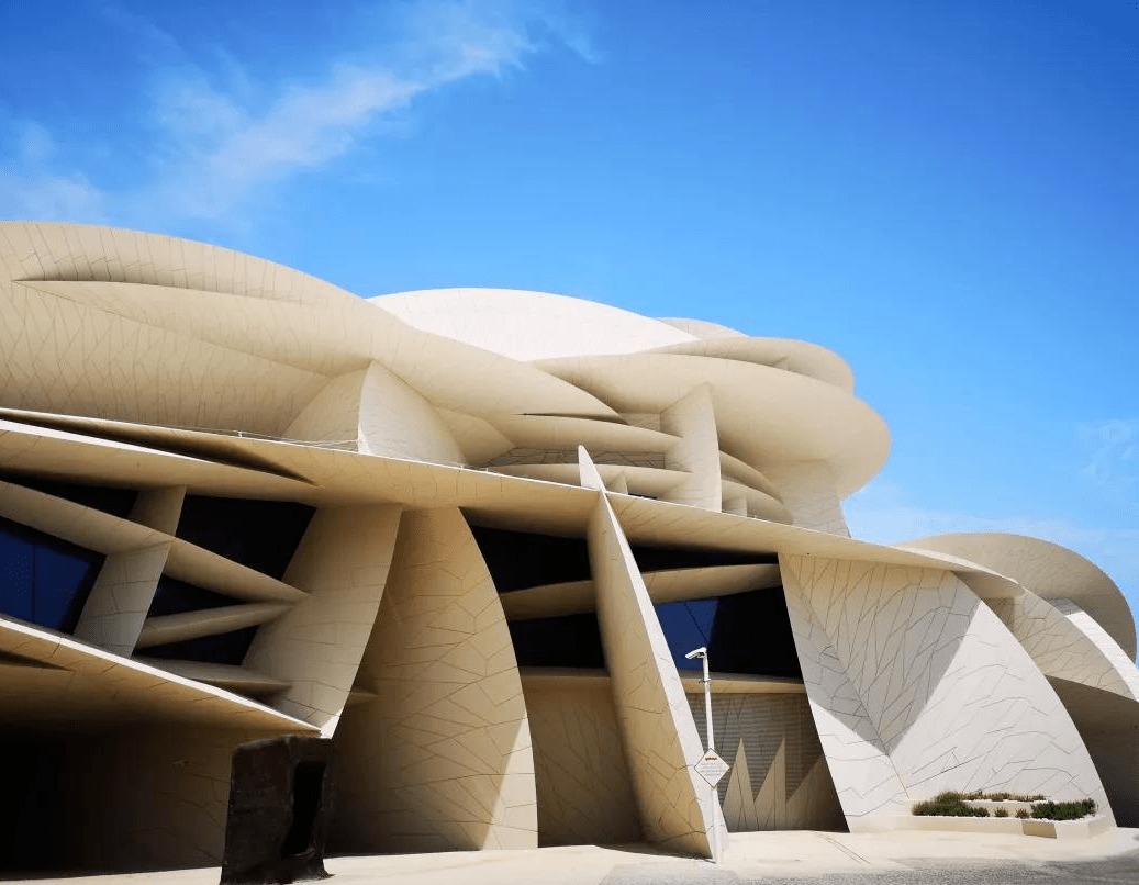旅游这么美的沙漠玫瑰卡塔尔国家博物馆你想去吗