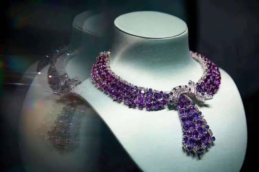 ����ű������ǿ��¹��ʸ߼��鱦չ������ɳ��ͷ�ٰ�