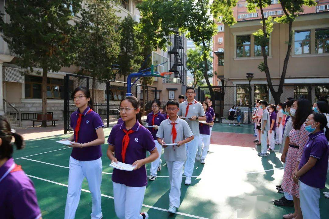 不负韶华冲刺中考北京市第三十五中学送考活动