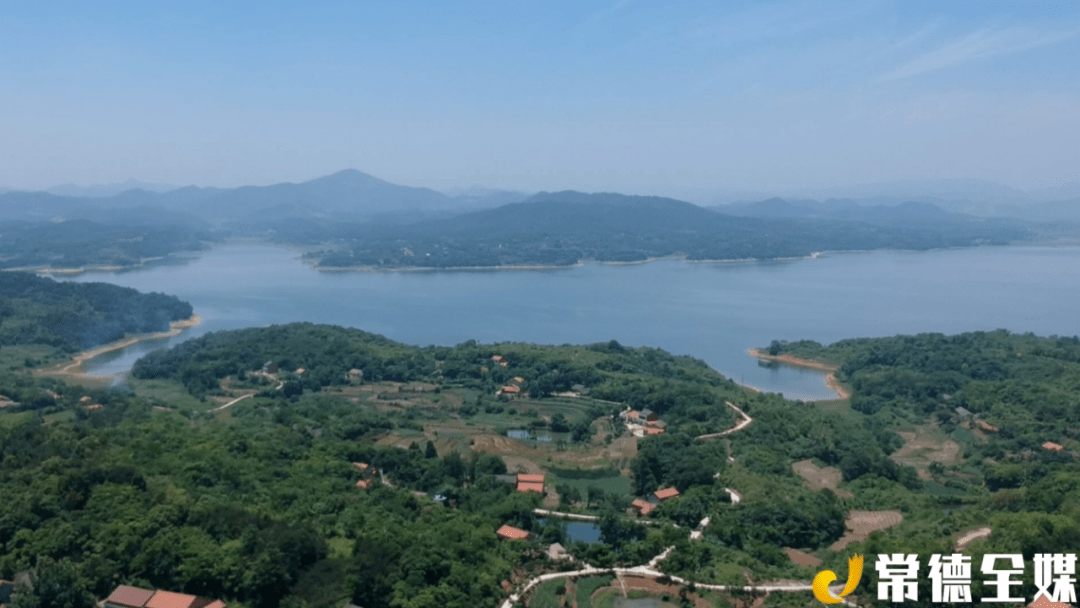 沅澧百镇千村行澧县王家厂镇产业兴旺村庄漂亮