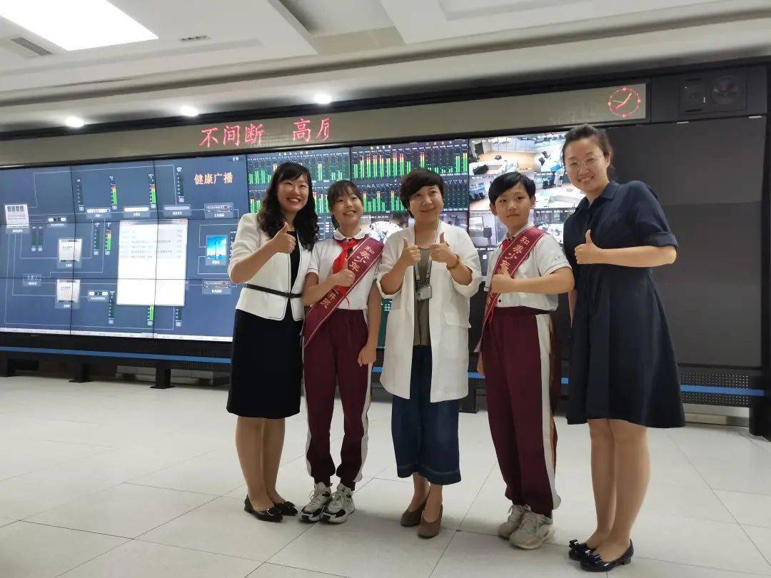 万全小学做客天津经济广播《妈咪宝贝》"空中课堂"访谈节目