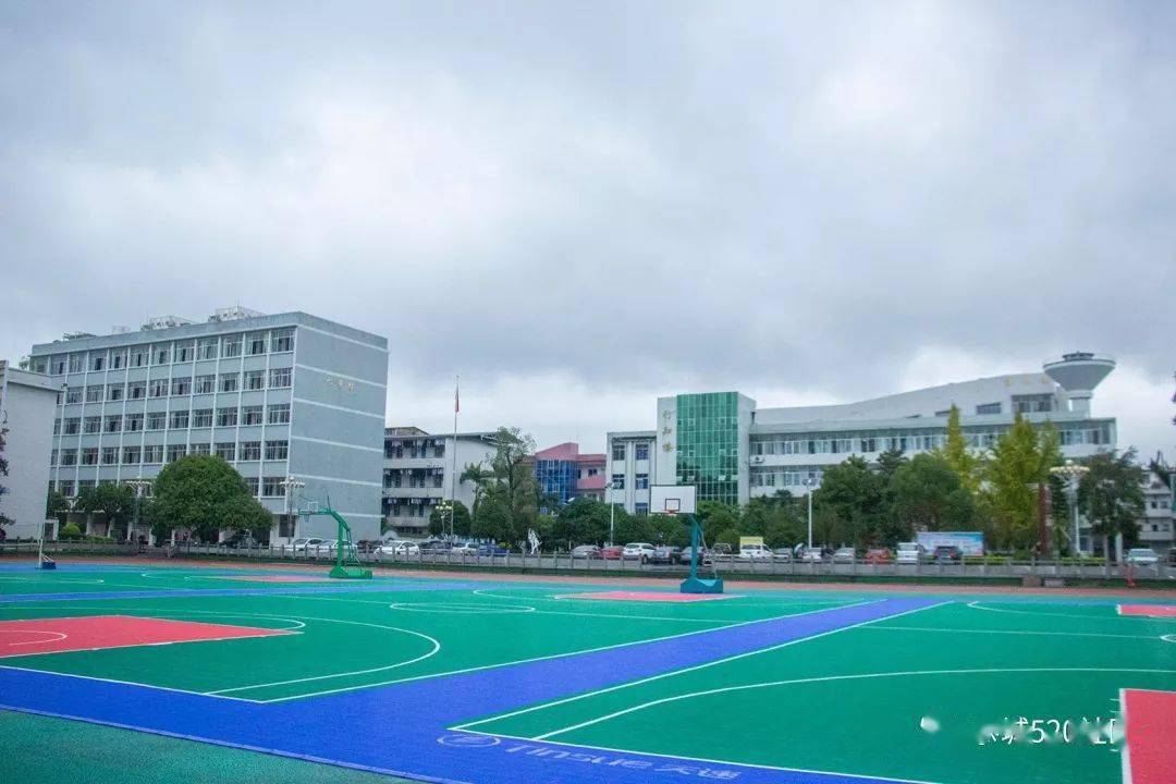 恭城中学清北自主招生_恭城中学_广西示范性高中恭城中学