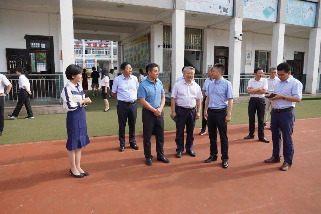 聚焦|汉师附小新增2校区,正式揭牌成立!