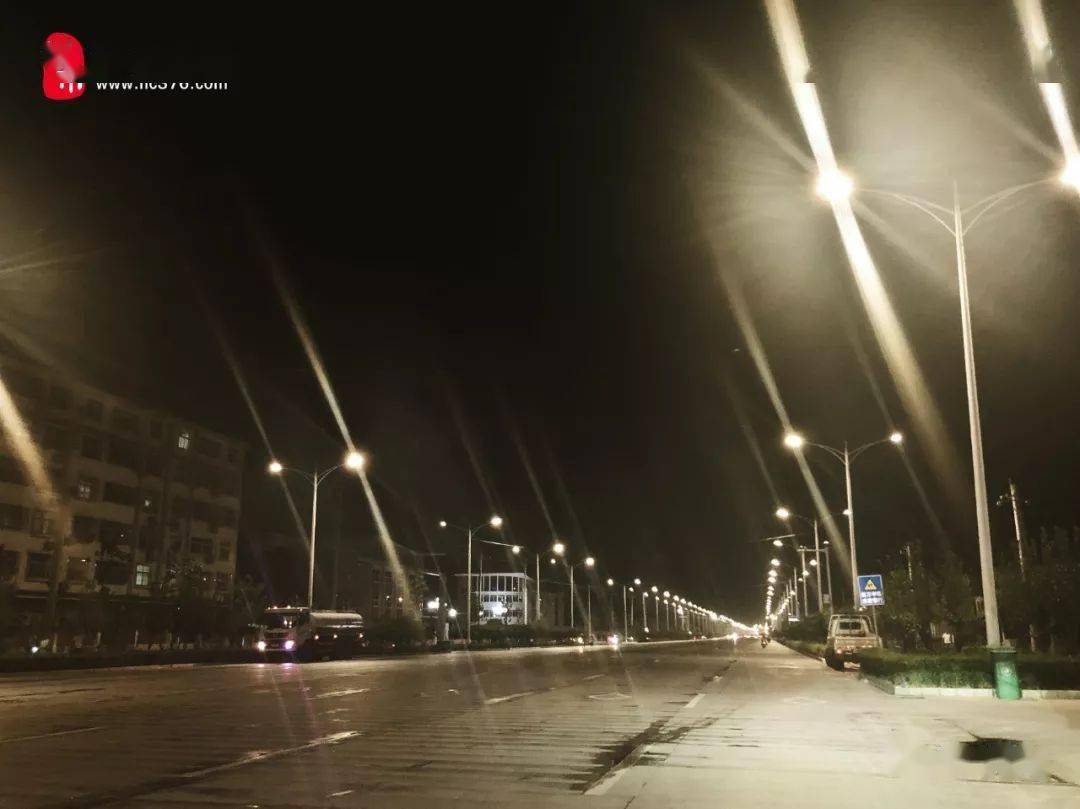 潢川三环东路路灯亮灯时间调整为晚7点半至早5点.