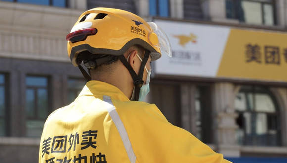 过程|美团外卖多省市批量投放智能安全头盔 骑手参与头盔安全功能设计