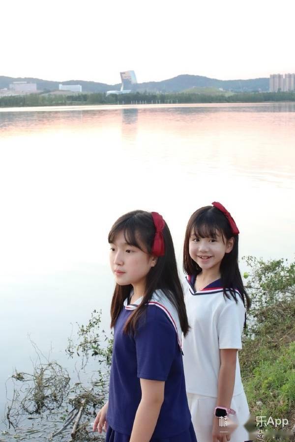 还记得《三生三世》里的小小素锦吗?她现在长这样!