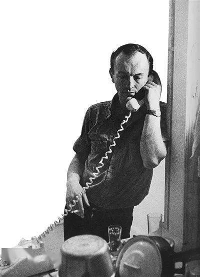 弗兰克·奥哈拉(frank ohara,1926-1966),二战中成长起来的美国诗人