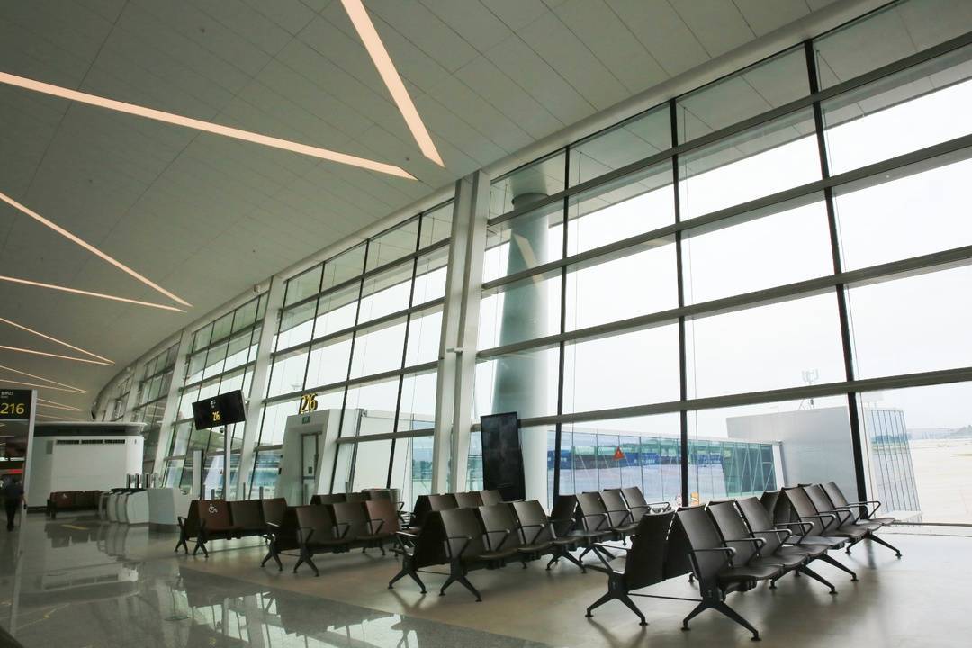 首航日打卡体验从gtc候机大厅到安检口天府机场有多不一样