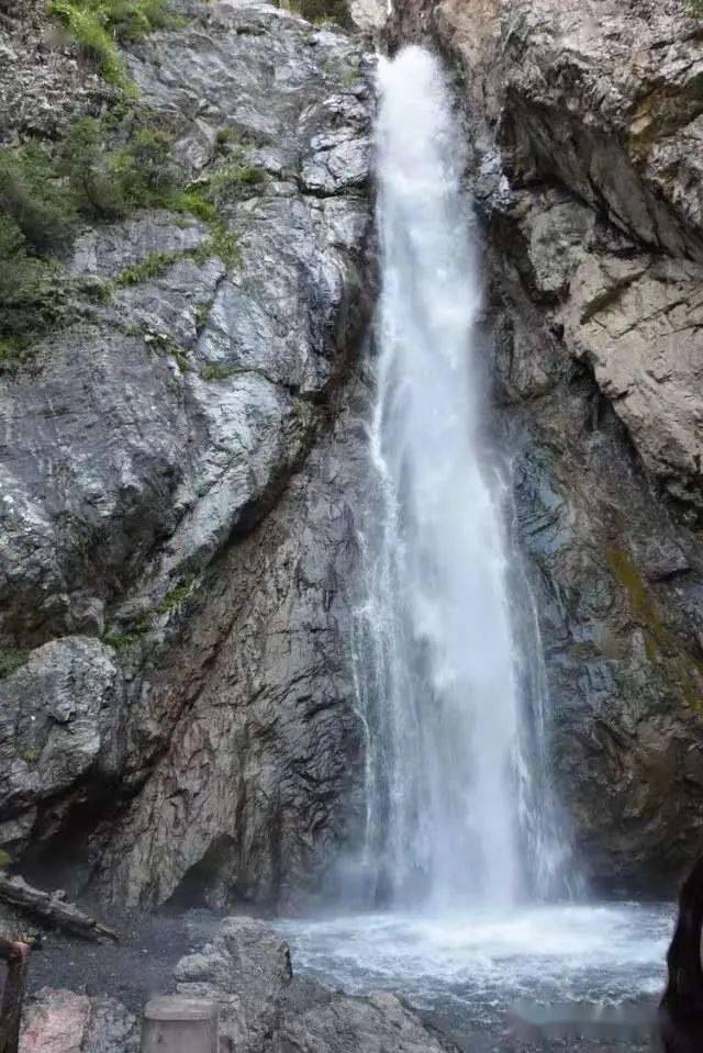 (费用aa)7月10日西白杨沟-铁列克穿越观南山最大的瀑布