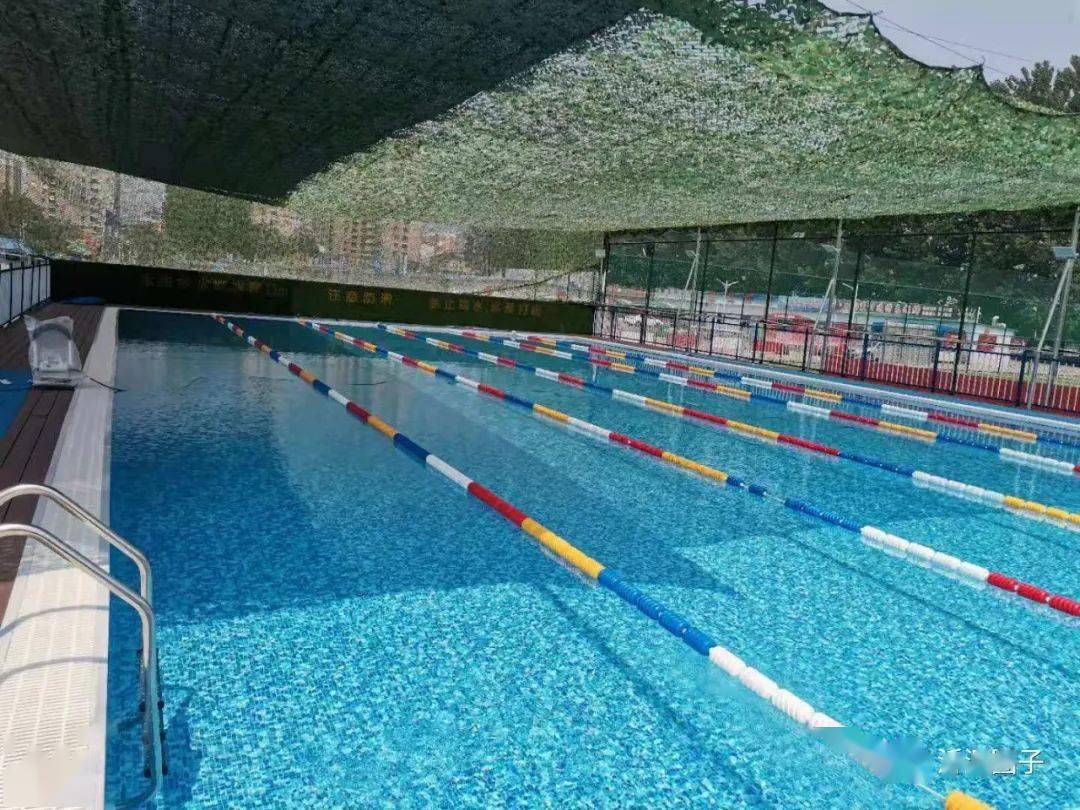 高大上沂源城里也有大型标准游泳池了