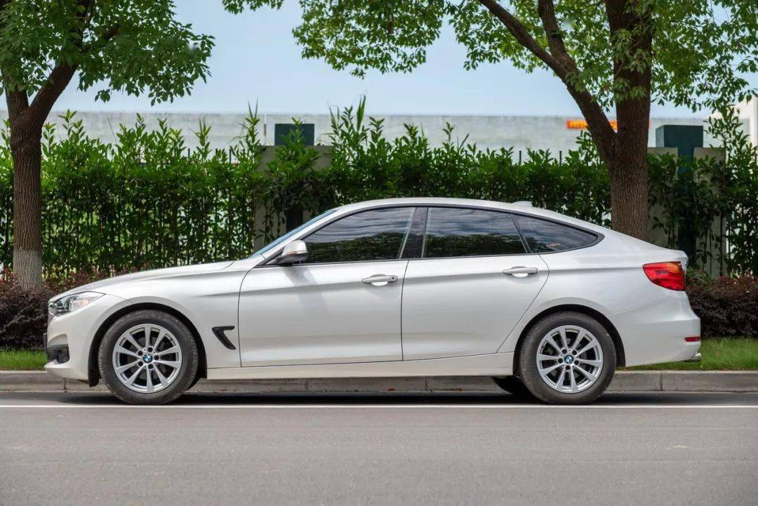 路试笔记能运动也能享受舒适进口宝马3系gt