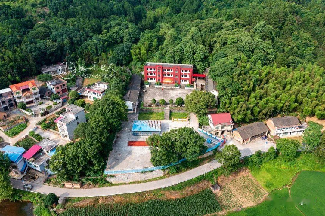 67航拍学校东安县新圩江镇中田学校照片视频跟10年前对比看有什么