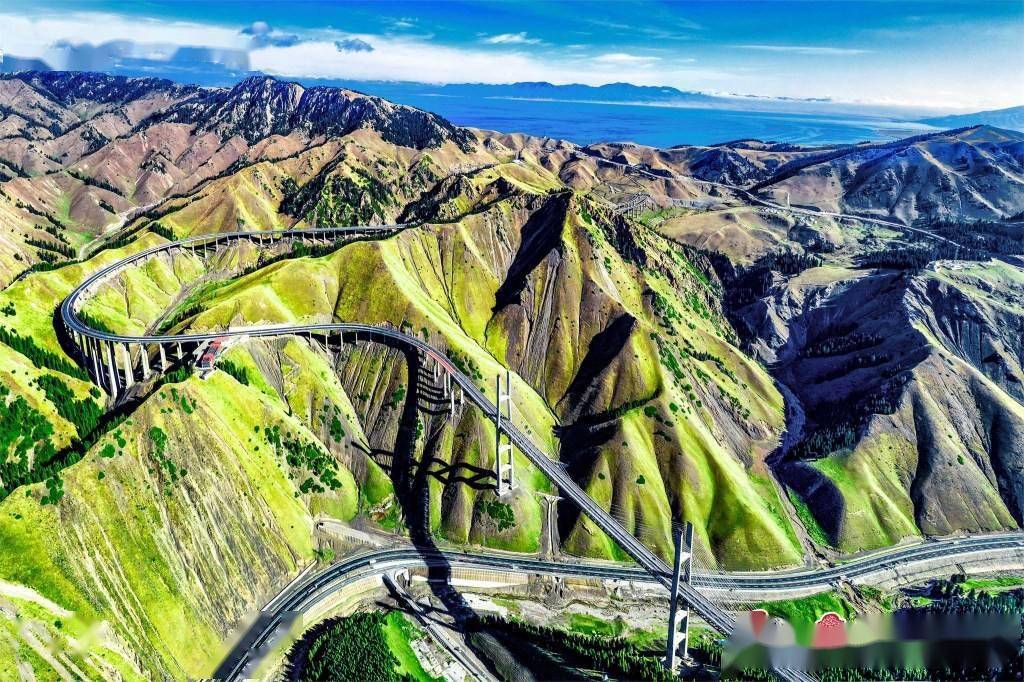 新疆:一桥架起发展快车道_大桥