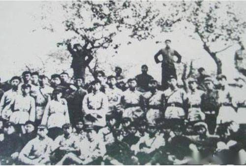 致敬宁都起义的先锋与长征的铁流后卫