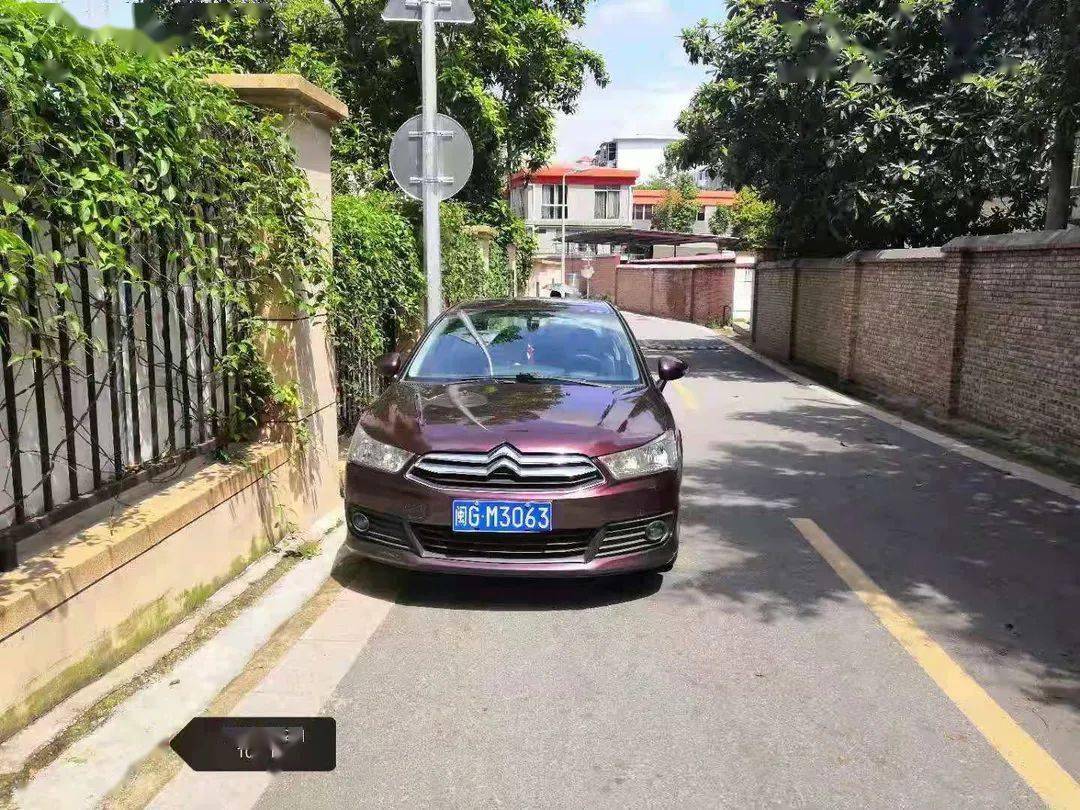 违停占道私装地锁三明城管曝光一批违法违规行为