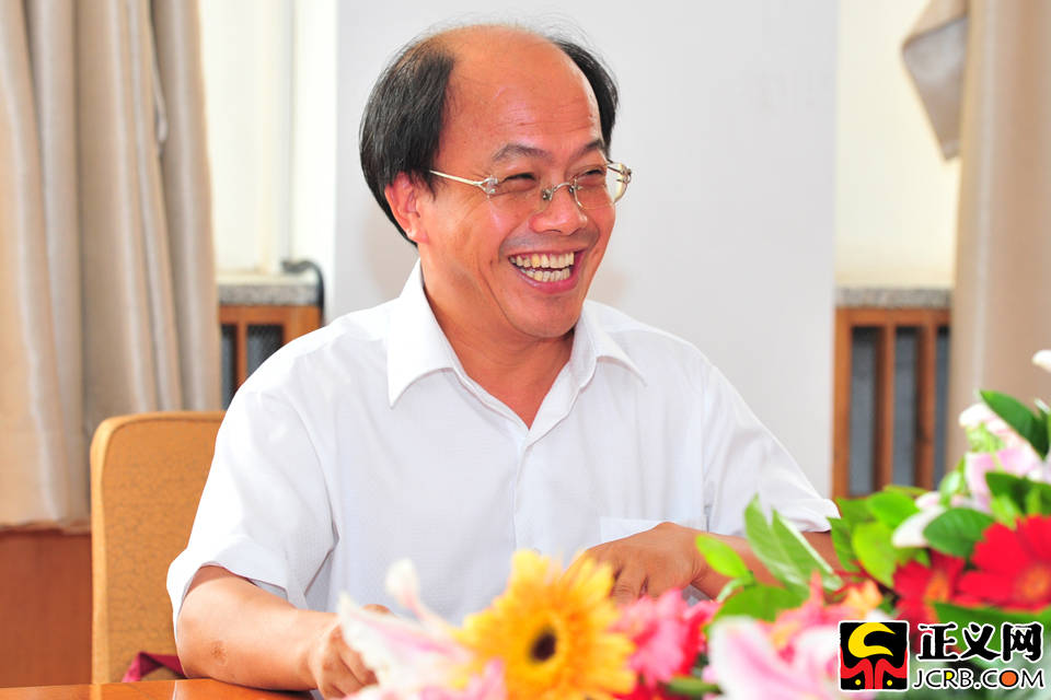 澎湃新闻记者注意到,刘桂民7月4日在个人微信公众号"桂客留言"刊文