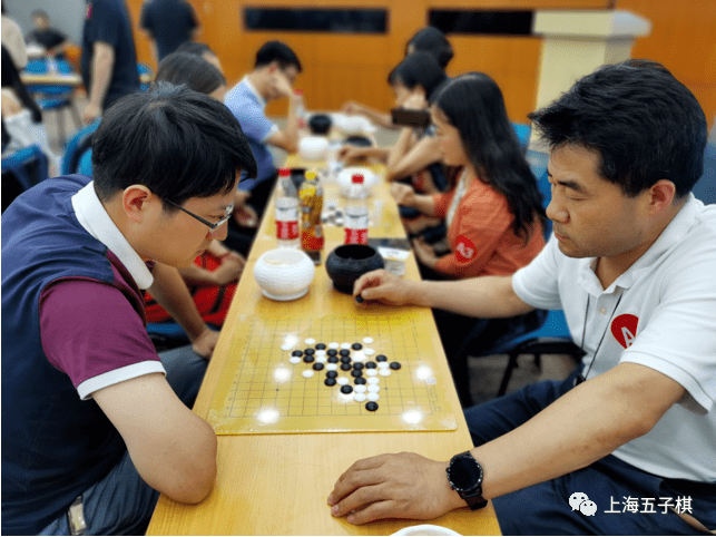 五子棋比赛 来自搜狐网